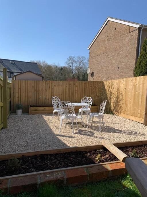 Ground Floor Garden Cottage, Near Stonehenge Shrewton المظهر الخارجي الصورة